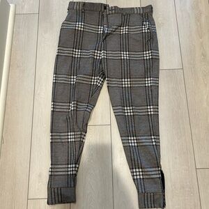 Zara Checkered jogger pants in Black and Brown